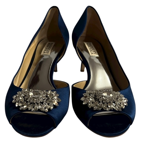 Badgley Mischka Shoes - Badgley Mischka MACIE Navy Satin Heels Crystal Embellishments Peep Toe 10W EUC